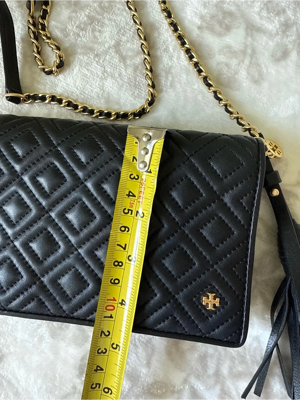 Tory Burch Fleming Quilted Leather Chain Crossbody Bag Wallet with Tassel Logo